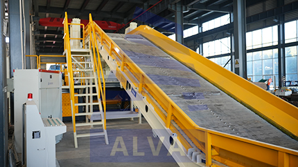 ناقل سلسلة للخدمة الشاقة