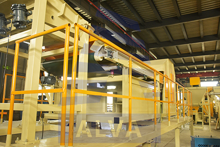 Dụng cụ t&aacute;ch inox cho d&acirc;y chuyền tủ lạnh